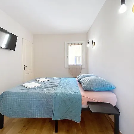Le Luxembourg - Proche Des Halles - Wifi Apartment